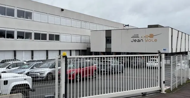 photo  hugo vinet, un adolescent de 13 ans, scolarisé au collège privé jean yole aux herbiers, est décédé le jeudi 12 mars au chu d’angers.  &copy;  ouest-france 