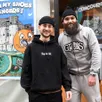 photo  kevin merchan est le gérant de la boutique get in my shoes, une franchise de sneakers et vêtements streetwear créée par arthur hauvuy (à droite). 