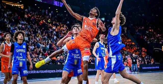 photo  afeny cognet et les jeunes manceaux s’étaient inclinés à bercy contre antibes, samedi 26 avril 2025, en finale de la dernière édition de la coupe de france u18.  &copy;  photo : le maine libre yvon loue 