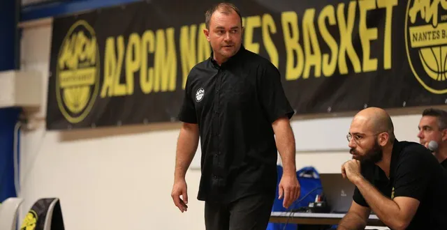 photo  johann beauné, 48 ans, l’un des murs porteurs d’un alpcm victorieux, ne sera pas conservé.  &copy;  photo gaëlle louis 