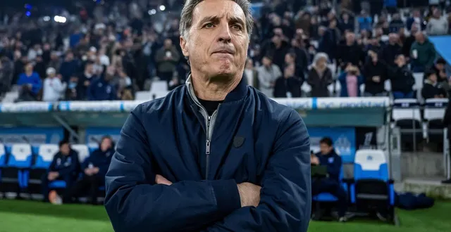 photo  christophe pélissier et auxerre repartent frustrés de marseille.  &copy;  miguel medina / afp 