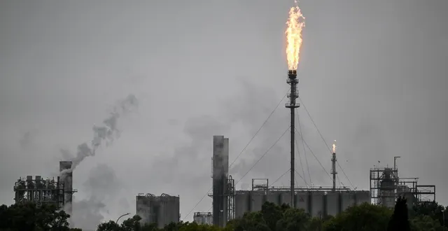 photo  les états-unis ont publié vendredi 13 mars le premier appel d’offres permettant de débloquer 86 millions de barils stratégiques de pétrole.  &copy;  martin roche / ouest-france 