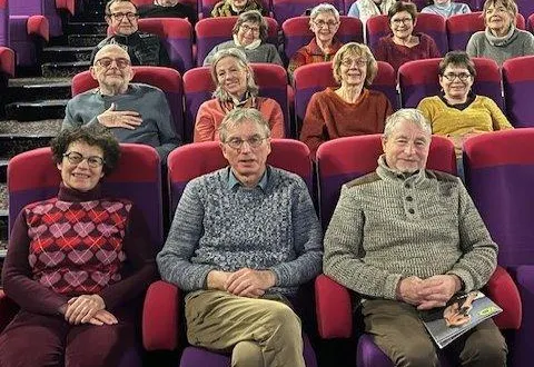 photo  une partie des 24 bénévoles membres de l’association organisatrice du festival.  &copy;  ouest-france 