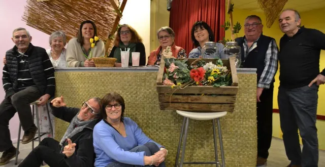 photo  les comédiens préparent les représentations de leur nouvelle comédie.  &copy;  le maine libre 