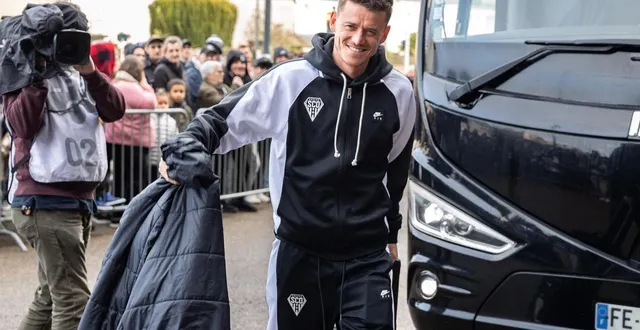 photo  pierrick capelle.  &copy;  co - regine lemarchand 