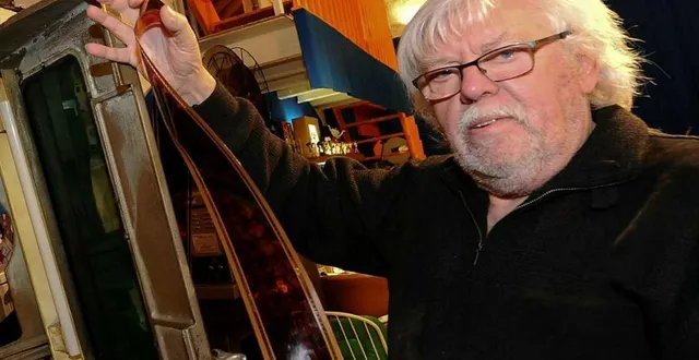 photo  le maine libre - denis lambertphoto/le maine libre/denis lambert vouvray - le 17 janvier 2014 le moulin rousset andre clement - cineaste  &copy;  archives le maine libre - denis lambert 