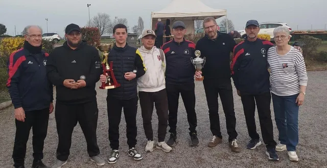 photo  le tournoi a été réussi de bout en bout.  &copy;  sargé-lès-le mans pétanque 