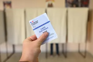 photo  de retour du bureau de vote, il suffira de pr�senter votre carte �lectorale avec le fameux tampon pour b�n�ficier de r�ductions dans certains commerces… et m�me sur les pistes de ski. 