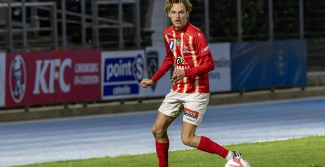 photo  hugo kalinski a inscrit le seul but de la soirée.  &copy;  christian jézequel 