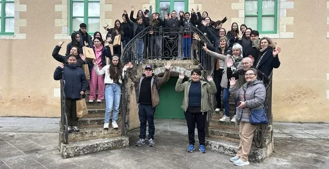 photo  du 11 au 17 mars 2026, le collège du petit versailles, à la flèche (sarthe) accueille seize correspondants venus du groenland.  &copy;  ouest france 