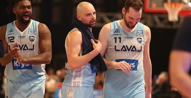 photo  les lavallois sont en finale du trophée coupe de france.  &copy;  j-f quinebeche 