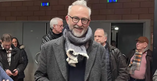 photo  jean-françois brisset est le nouveau maire de flers, dans l’orne.  &copy;  ouest-france 