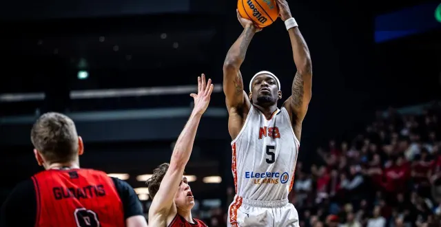 photo  shannon bogues et le msb sortent d’une semaine infructueuse loin du mans, face à des adversaires de qualité.  &copy;  bcl 