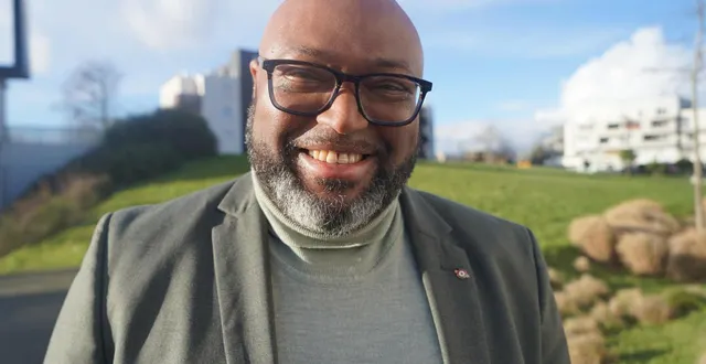 photo  lamine naham, maire sortant de trélazé (maine-et-loire), s’impose au premier tour des élections municipales 2026.  &copy;  ouest-france 