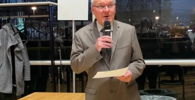 photo  la liste de didier reveau, ici au moment de l’annonce des résultats, a été largement élue à la ferté-bernard lors des élections municipales du 15 mars 2026.  &copy;  le maine libre thomas négrier 