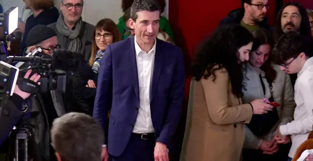 photo  à la tête de la liste « niort, c’est tous ensemble », jérôme baloge a été réélu maire ce dimanche 15 mars 2026 avec 65,08 % des suffrages exprimés.  &copy;  co - marie delage 