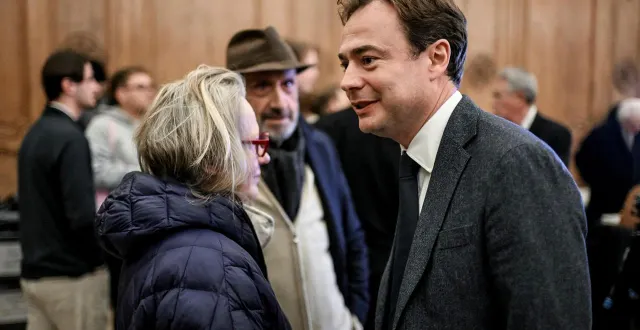 photo  aristide olivier pouvait avoir le sourire ce dimanche 15 mars 2026, à l’issue du premier tour des élections municipales, à caen. il obtient 48,51 % des suffrages.  &copy;  martin roche / ouest-france 
