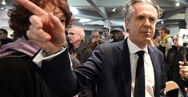 photo  christophe béchu est en ballottage favorable.  &copy;  jérôme fouquet/ouest-france 