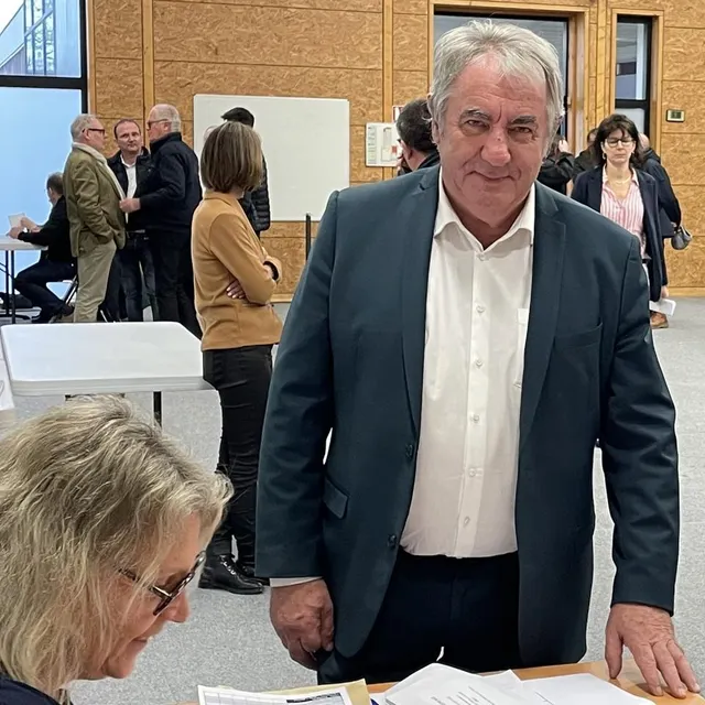 Maurice Perrion, 70 ans, a été réélu à la tête de Ligné pour un sixième mandat. Ouest-France photo maurice perrion, 70 ans, a été réélu à la tête de ligné pour un sixième mandat. © ouest-france