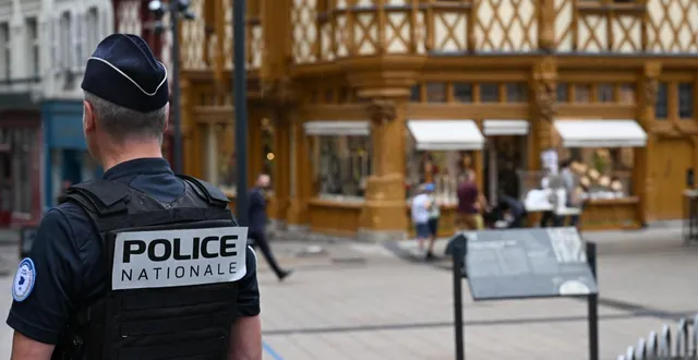 photo  à l’heure arrivée, les policiers de maine-et-loire ont découvert du sang partout.  &copy;  thomas brégardis / ouest-france 