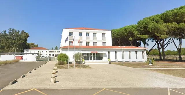 photo  jeudi 12 mars 2026, le directeur coordinateur du groupe scolaire jean-cassaigne, à mont-de-marsan, a été mis à pied. photo d’illustration.  &copy;  capture d’écran google street view 