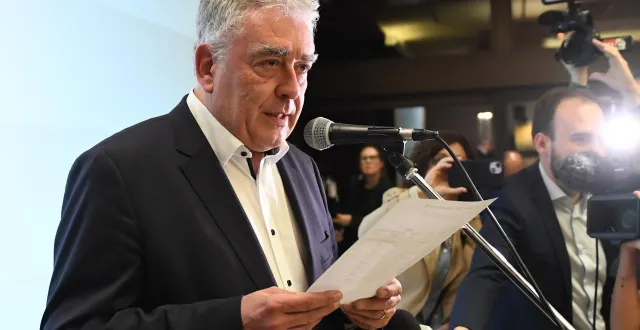 photo  cholet, hôtel de ville, dimanche 15 mars 2026. gilles bourdouleix garde confiance à l’approche du second tour.  &copy;  co – étienne lizambard 