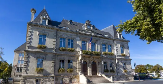 photo  la maire sortante a porté plainte contre x et la préfecture de l’oise l’a autorisée vendredi à bénéficier d’un service de protection rapprochée.  &copy;  philippe turpin / photononstop via afp 