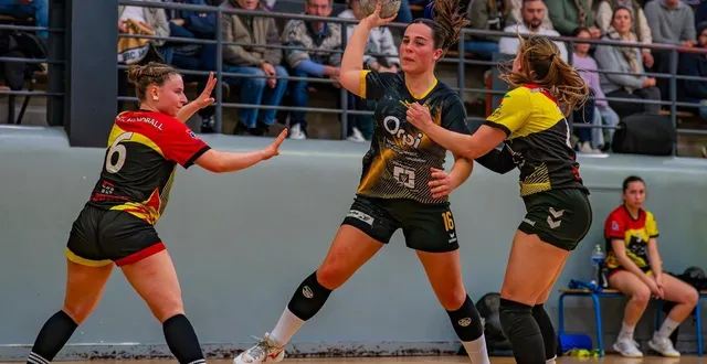 photo  la victoire du hb mamers face à saint-jean-de-braye, ici marion guy, n’a pas souffert de contestation.  &copy;  arnaud despelchain 