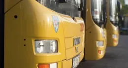 Info insolite  l’adolescent a volé le bus au dépôt d’une société de transport, et s’est lancé dans une chevauchée de 130 km. 
