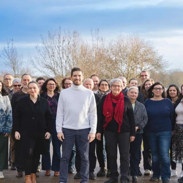 photo la liste ensemble, faisons bouchemaine, avec au centre, christophe raite, tête de liste.  ©  ensemble, faisons bouchemaine
