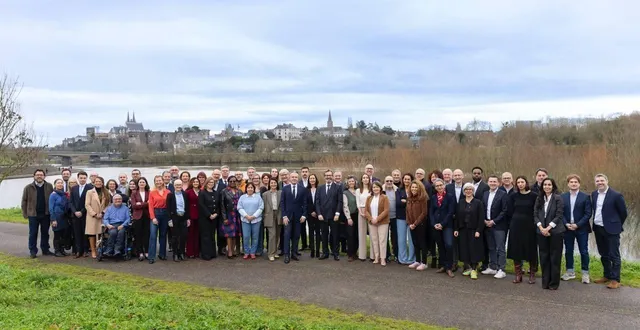 photo  christophe béchu, maire sortant d’angers (horizons), avait présenté mercredi 4 février, une liste renouvelée à plus de la moitié avec une majorité de profils issus de la société civile.  &copy;  angers pour vous 
