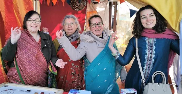 photo  les membres de la bande avaient revêtu leurs plus beaux atours.  &copy;  le maine libre 