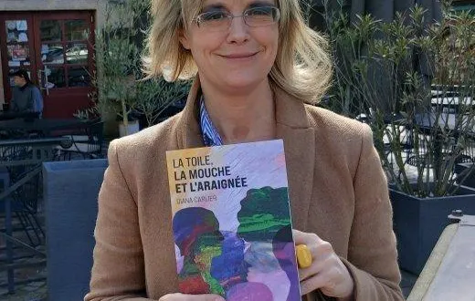 photo  diana carlier présente son troisième roman qui s’intitule « la toile, la mouche et l’araignée ».  &copy;  ouest-france 