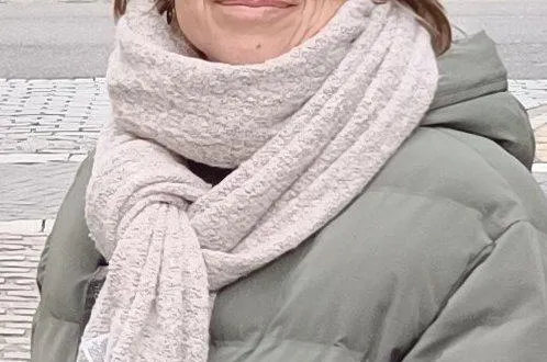 photo  sandrine guillois est directrice des études du niveau 5e.  &copy;  co 