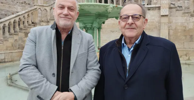 photo  benoît hubert, vice-président et guy soudjian, président de l’académie du maine.  &copy;  ouest-france 