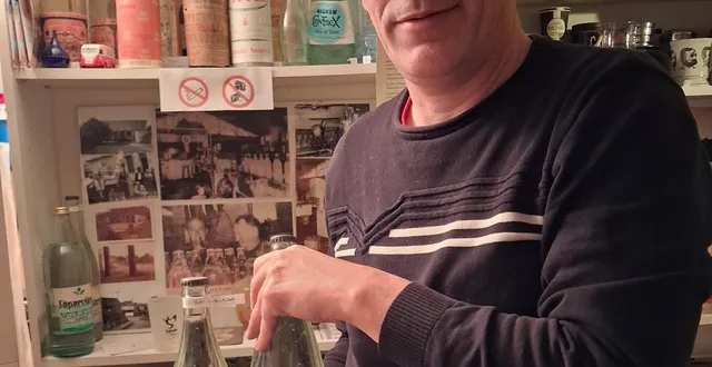 photo  le sommelier marc massot, créateur et animateur du musée des boissons, est remonté à la source de l’épervière, il y a une quinzaine d’années.  &copy;  ouest-france 