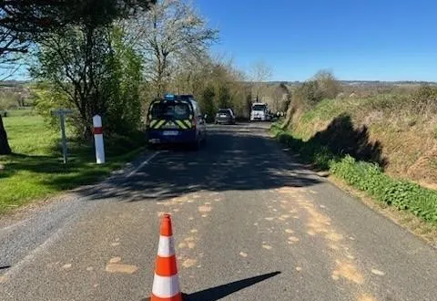 photo  l’accident s’est produit sur la d 149, à la sortie de montravers.  &copy;  document remis - gendarmerie nationale 