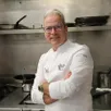 photo pour camille constantin, le chef à la tête du moulin des quatre saisons, restaurant gastronomique de la flèche (sarthe) depuis trente ans cette année, la perte de l’étoile au guide michelin, « c’est beaucoup de pression en moins » et, heureusement, « pas de perte de chiffre d’affaires ».