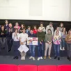 photo  les membres des trois jurys et les primés (au centre) du festival du film court organisé par cinéma 35. 