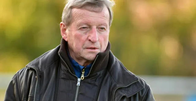 photo  gilbert nasarre a mis un terme à neuf ans d’engagement auprès du niort rc  &copy;  co - marie delage 