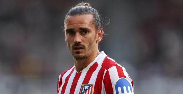 photo  actuel joueur de l’atlético madrid, le français est passionné par les courses hippiques depuis plusieurs années.  &copy;  getty images via afp 