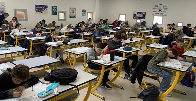 photo  ce n’est pas une classe ordinaire, mais le regroupement de passionnés de maths et de logique qui concourent pour le championnat national. des élèves et adultes, réunis le samedi 14 mars 2026 à la pommeraye (maine-et-loire), pour une épreuve sélective.  &copy;  ouest-france 