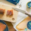 photo des produits de la mer et du saumon fumé d’exception en vente directe à bouchemaine