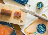 photo des produits de la mer et du saumon fumé d’exception en vente directe à bouchemaine