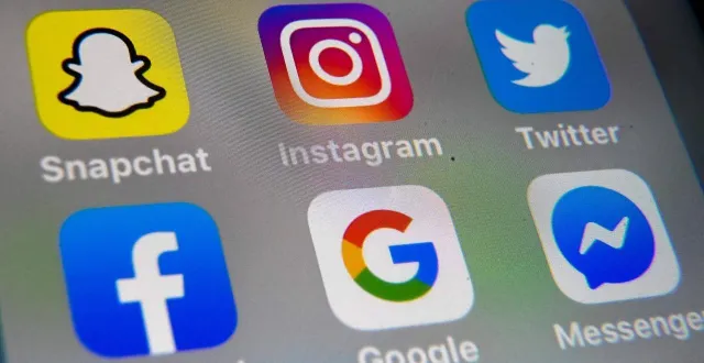 photo  l’homme « chassait » sur le réseau social snapchat. « je n’étais pas spécialement attiré par les adolescentes », affirme le prévenu. « pas dégoûté non plus », observe la présidente.  &copy;  denis charlet / afp 