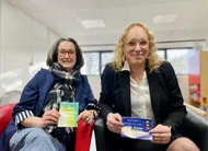 photo  cholet, lundi 16 mars 2026. la coprésidente de l’association lgbti + quazar, alice moreau (droite), et sandrine moreau, sa trésorière. 