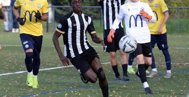 photo  mamadou diallo.  &copy;  co-jérôme hurstel 