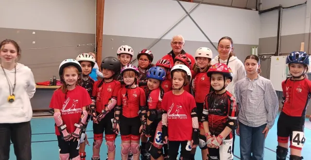 photo  quatorze patineurs participaient à la dernière manche de speed et de kid’s roller.  &copy;  vsf roller 