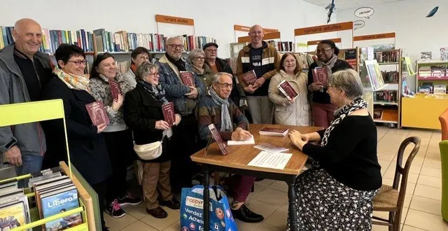 photo  michel banchereau a dédicacé son livre à la bibliothèque la boué de thorigné-d’anjou.  &copy;  co 