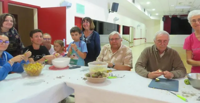 photo  le collectif de la maison pour tous avait organisé une rencontre confitures qui a ravi les participants.  &copy;  le maine libre 